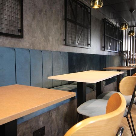 Plaza Chorley; Sure Hotel Collection By Best Western Чорли Экстерьер фото