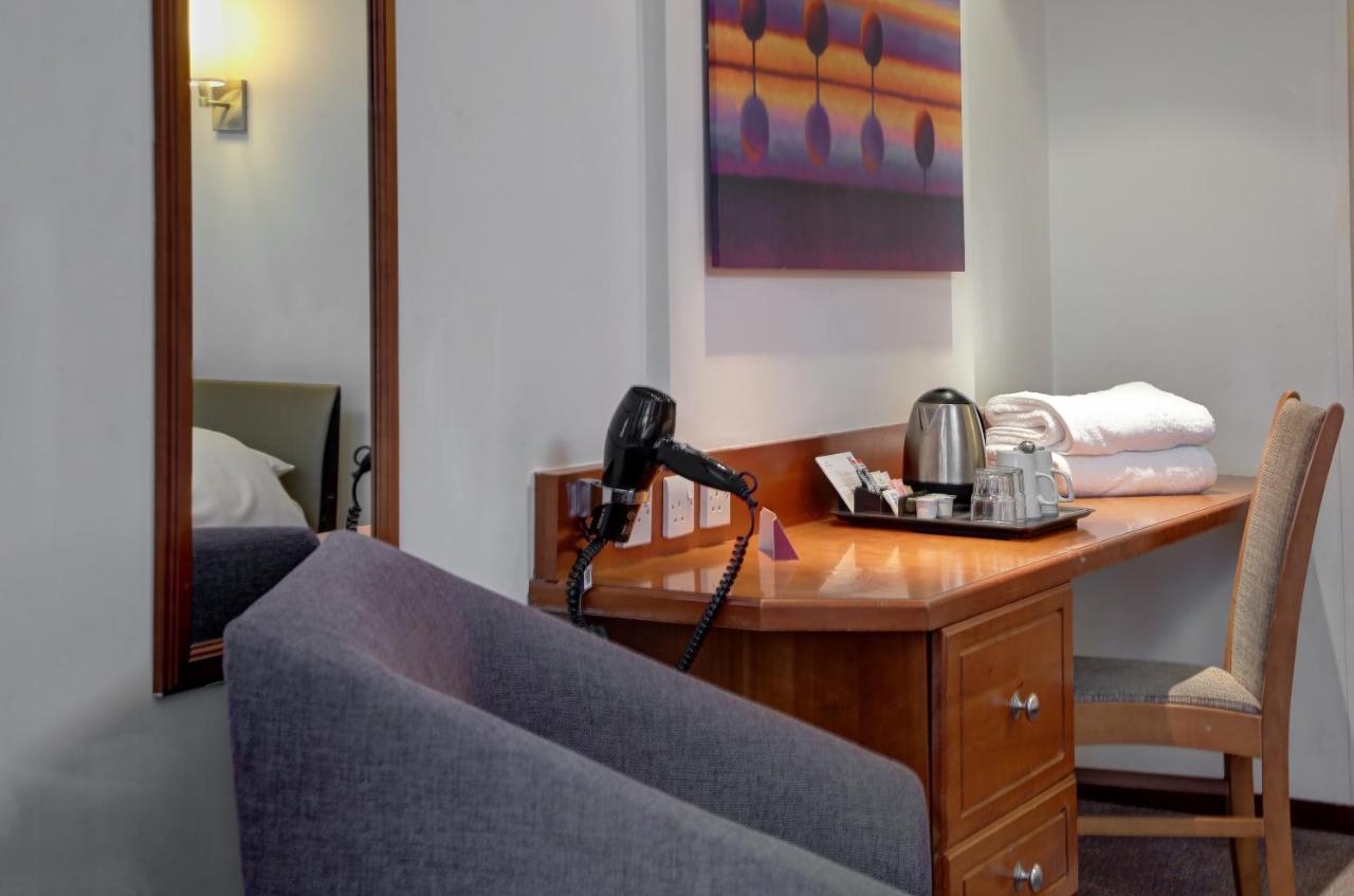 Plaza Chorley; Sure Hotel Collection By Best Western Чорли Экстерьер фото