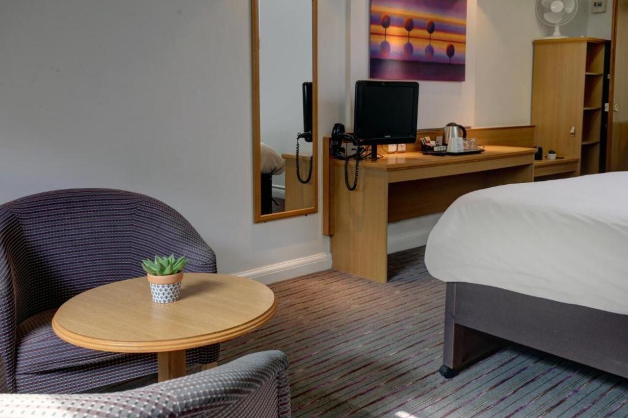 Plaza Chorley; Sure Hotel Collection By Best Western Чорли Экстерьер фото