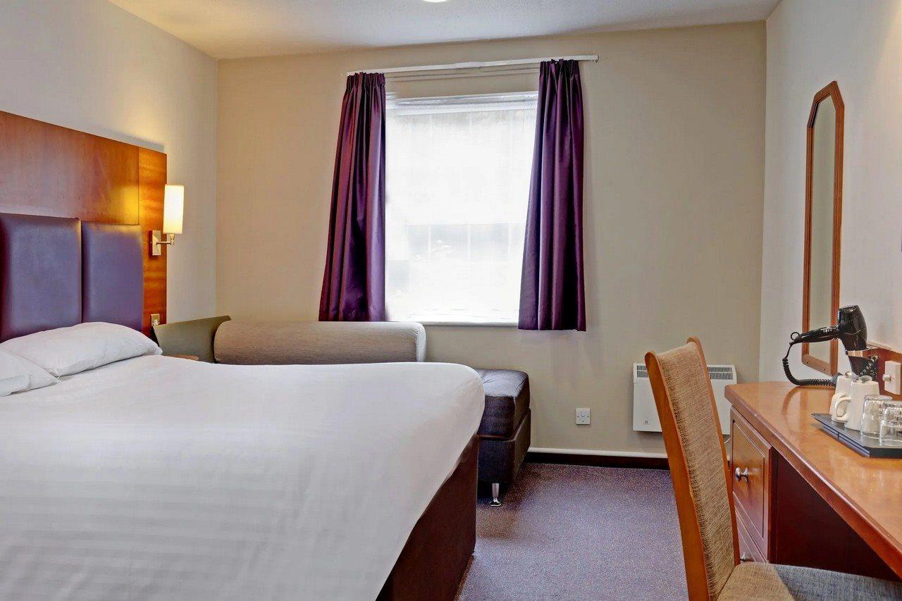 Plaza Chorley; Sure Hotel Collection By Best Western Чорли Экстерьер фото