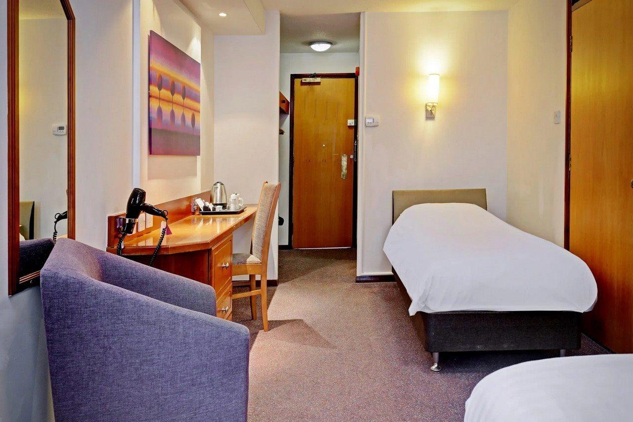 Plaza Chorley; Sure Hotel Collection By Best Western Чорли Экстерьер фото