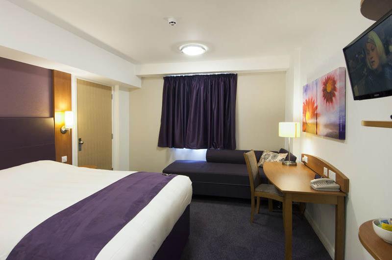 Plaza Chorley; Sure Hotel Collection By Best Western Чорли Экстерьер фото